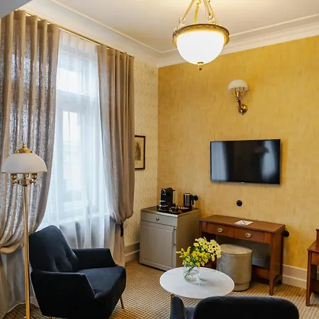 Hotel H15 Francuski Old Town - Destigo Hotels Krakow Exterior photo