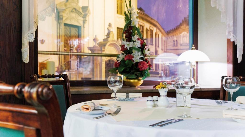 Готель H15 Francuski Old Town - Destigo 5*