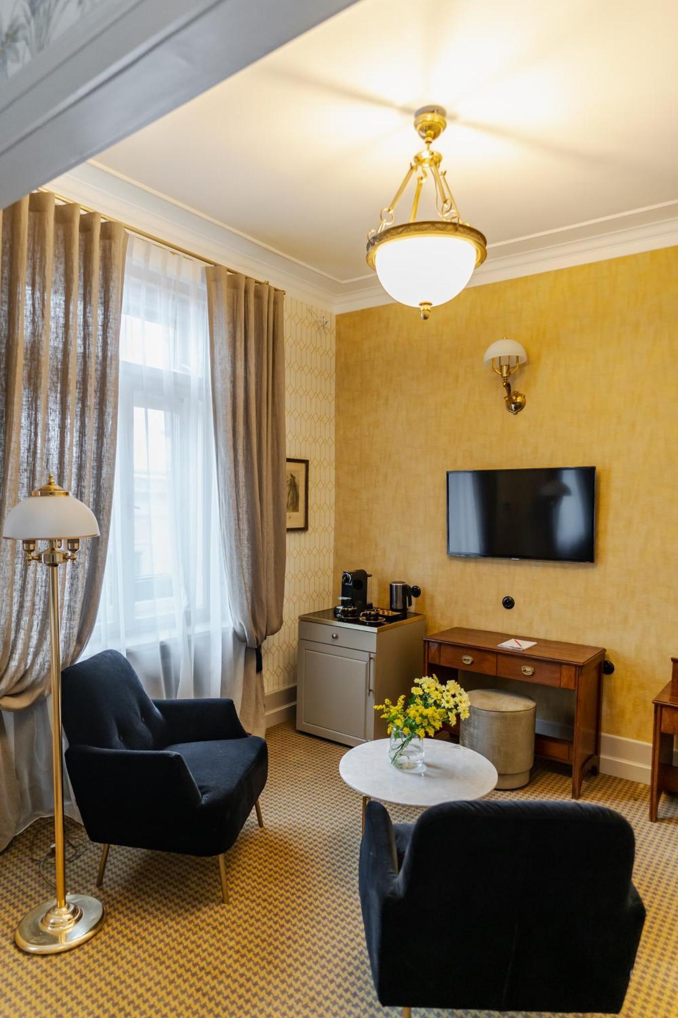 H15 Francuski Old Town - Destigo Краків