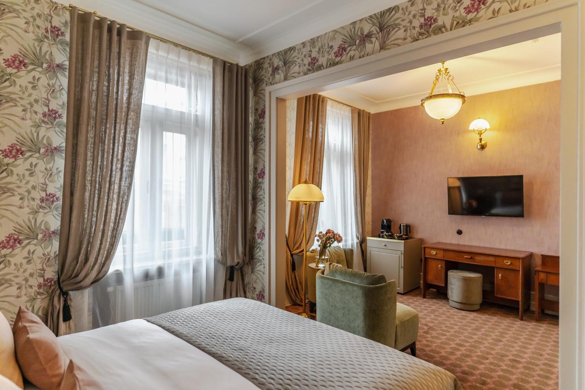 H15 Francuski Old Town - Destigo 5* Краків